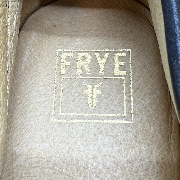 FRYE Black Leather Loafers Womens 10 Black Soft Leather Flats - Picture 10 of 11